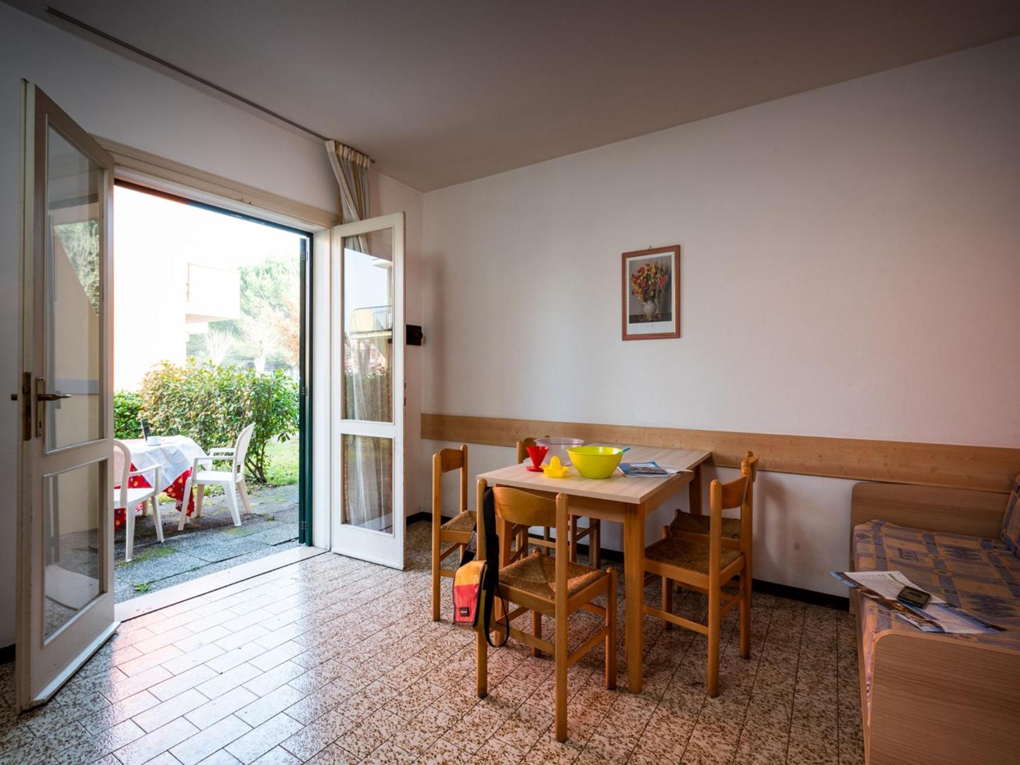 Charming Townhouse With Garden And Pool *